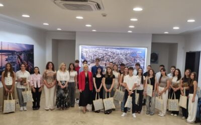 Učenik generacije Šimun Bašković na primanju kod gradonačelnice